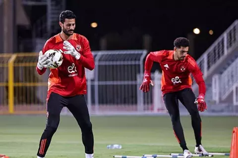 ما بين الشناوي وشوبير.. من يحرس مرمى الأهلي أمام الزمالك؟